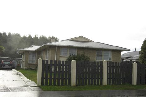 Photo of property in 8 Farrar Street, Heidelberg, Invercargill, 9812