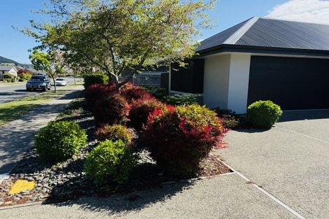 Photo of property in 35 Daelyn Drive, Richmond, 7020