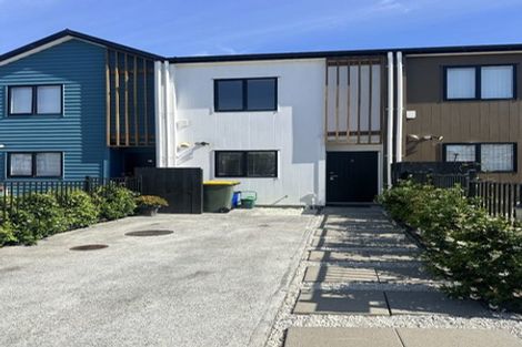 Photo of property in 13 Artistry Lane, Papakura, 2110