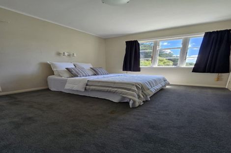 Photo of property in 93 Monorgan Road, Strathmore Park, Wellington, 6022