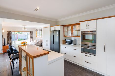 Photo of property in 21 Alan Street, Palmerston North, 4414