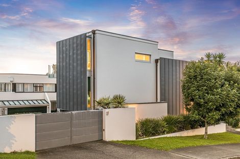 Photo of property in 61 St Heliers Road, Saint Heliers, Auckland, 1071