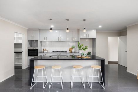 Photo of property in 97 Te Manatu Drive, Huntington, Hamilton, 3210