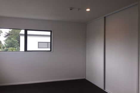 Photo of property in 6/69 Suva Street, Upper Riccarton, Christchurch, 8041