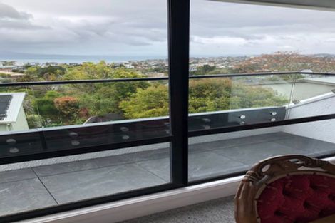 Photo of property in 2/173 East Coast Road, Castor Bay, Auckland, 0620