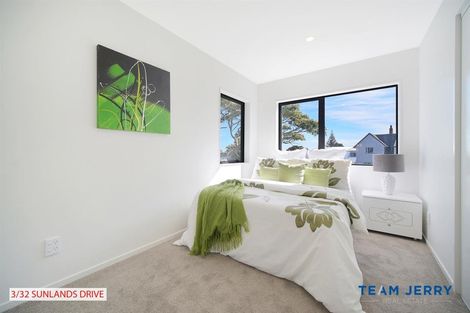 Photo of property in 3/32 Sunlands Drive, Manurewa, Auckland, 2102