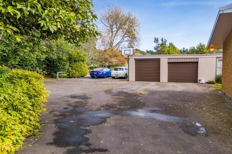 Photo of property in 120 Paraite Road, Paraite, New Plymouth, 4373