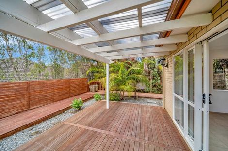 Photo of property in 23 Laurel Oak Drive, Schnapper Rock, Auckland, 0632