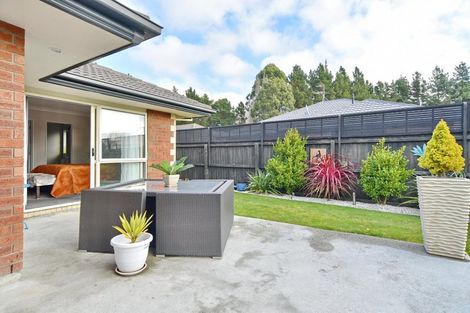 Photo of property in 5 Amoka Crescent, Parklands, Christchurch, 8083
