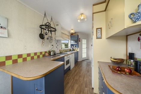 Photo of property in 36 Michael Road, Paraparaumu Beach, Paraparaumu, 5032