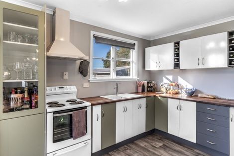 Photo of property in 51 Grange Street, Winton, 9720