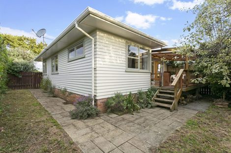 Photo of property in 158 View Road, Sunnyvale, Auckland, 0612