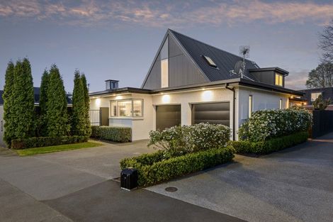 Photo of property in 56 Fendalton Road, Fendalton, Christchurch, 8014