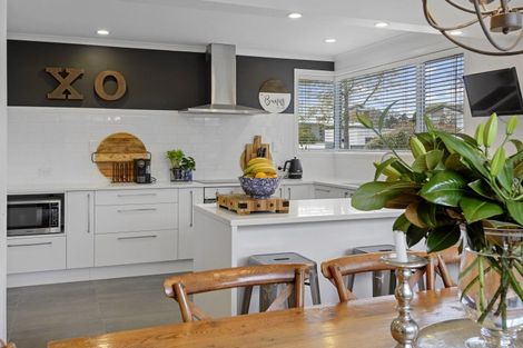 Photo of property in 56 Fendalton Road, Fendalton, Christchurch, 8014