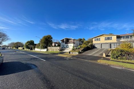 Photo of property in 81 Aberdeen Drive, Dinsdale, Hamilton, 3204