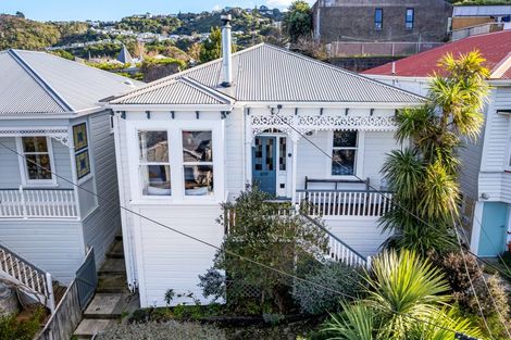 Photo of property in 7 Burwah Street, Berhampore, Wellington, 6023
