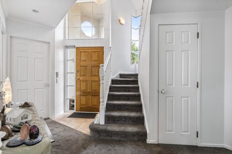 Photo of property in 2/62 Orangewood Drive, Northpark, Auckland, 2013