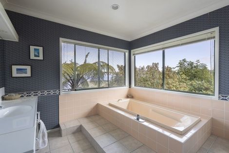 Photo of property in 65 Mapara Road, Acacia Bay, Taupo, 3385