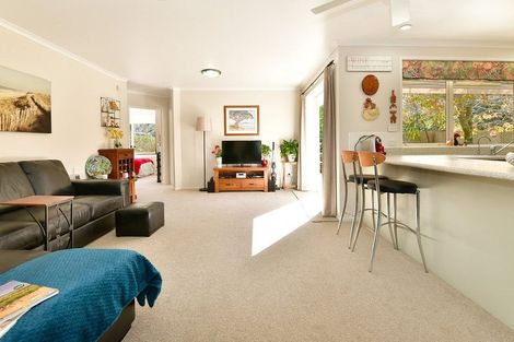 Photo of property in 9 Robinia Place, Snells Beach, 0920