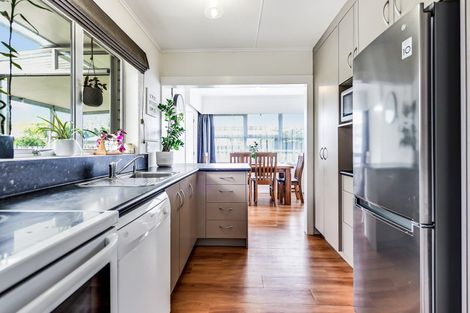 Photo of property in 264 Sandwich Road, St Andrews, Hamilton, 3200