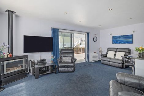 Photo of property in 98 Catherine Crescent, Whitianga, 3510