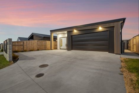Photo of property in 267 Te Okuroa Drive, Papamoa, 3118