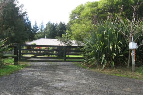 Photo of property in 185 Moonshine Valley Road, Aokautere, 4471