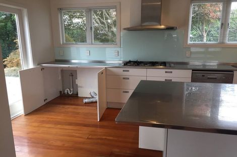 Photo of property in 48 Doralto Road, Frankleigh Park, New Plymouth, 4310