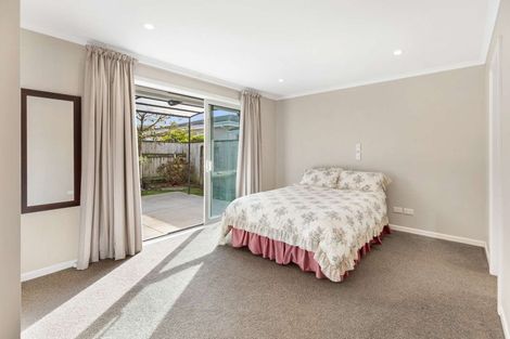 Photo of property in 24a Rata Street, Roslyn, Palmerston North, 4414