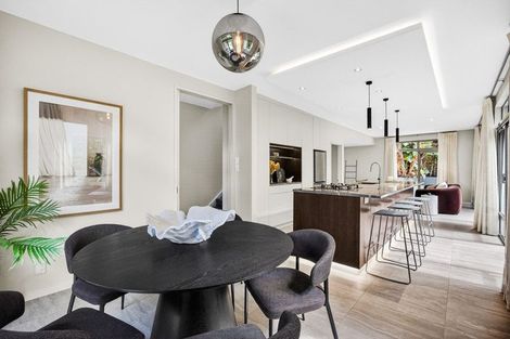 Photo of property in 20 Regina Street, Westmere, Auckland, 1022