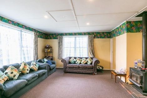 Photo of property in 36 Cardiff Crescent, Cannons Creek, Porirua, 5024