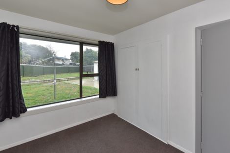 Photo of property in 33 Bournemouth Crescent, Aranui, Christchurch, 8061