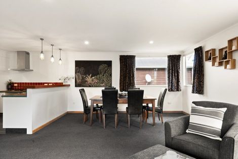 Photo of property in 11/27 Saint Albans Street, Bradford, Dunedin, 9011