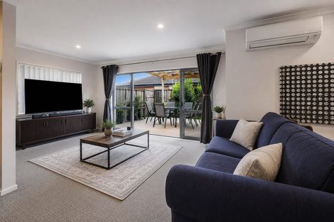 Photo of property in 9 Wairua Place, Pukekohe, 2120