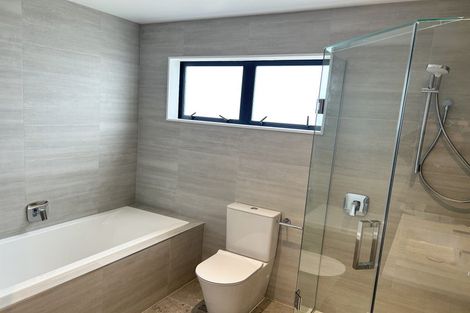 Photo of property in 19 Arawaru Avenue, Wainui, 0992