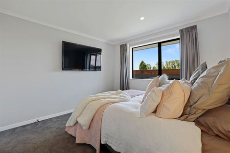 Photo of property in 12 Whincops Road, Halswell, Christchurch, 8025