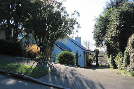 Photo of property in 4 Roseneath Place, Cashmere, Christchurch, 8022