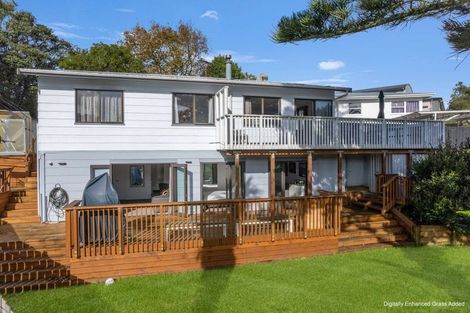 Photo of property in 2/58 James Street, Bayview, Auckland, 0629