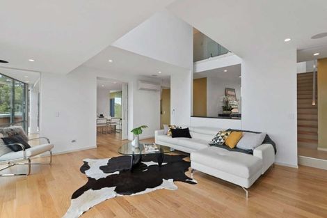 Photo of property in 26 Overdale Drive, Cashmere, Christchurch, 8022