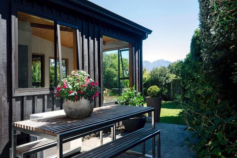 Photo of property in 136 Hunter Crescent, Wanaka, 9305