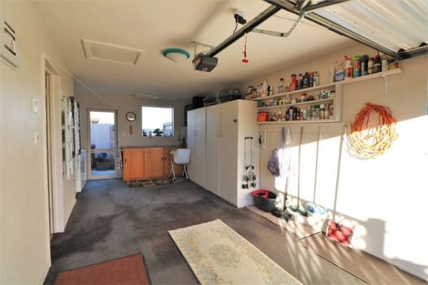 Photo of property in 21 Ellesmere Place, Oceanview, Timaru, 7910