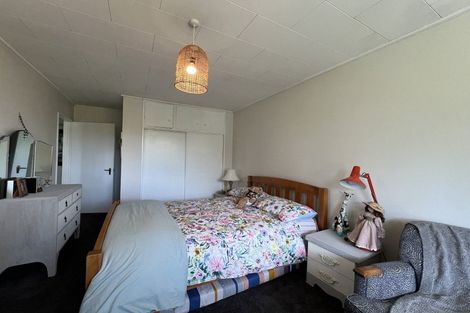 Photo of property in 2/17 Karen Lane, Beckenham, Christchurch, 8023