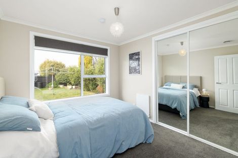 Photo of property in 10 Karnak Crescent, Russley, Christchurch, 8042