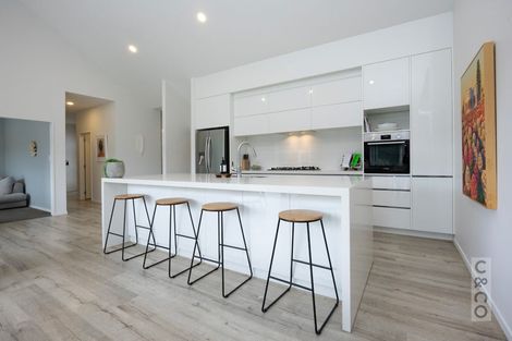 Photo of property in 44 Fruitlands Road, Kumeu, 0810