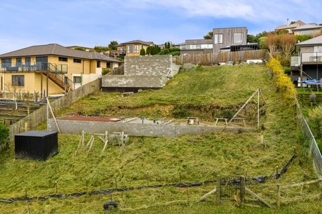 Photo of property in 48 Highcrest Heights, Westmorland, Christchurch, 8025