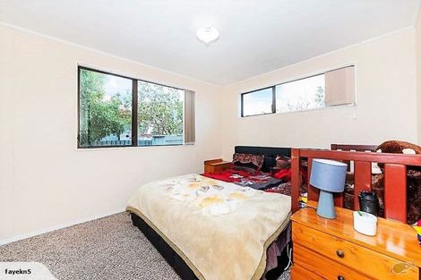 Photo of property in 2/190 Te Irirangi Drive, Flat Bush, Auckland, 2019