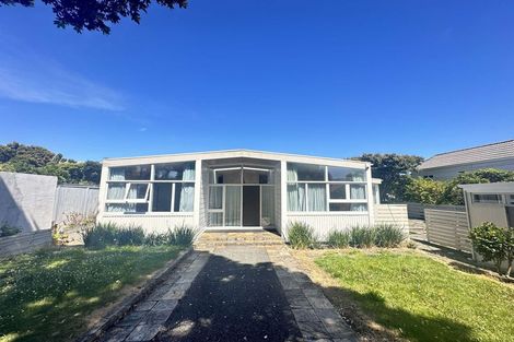 Photo of property in 15 Fancourt Street, Karori, Wellington, 6012