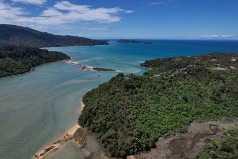 Photo of property in 27 Lady Barkly Grove, Kaiteriteri, Motueka, 7197