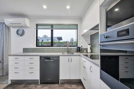 Photo of property in 4/35 Juliet Street, Stratford, 4332