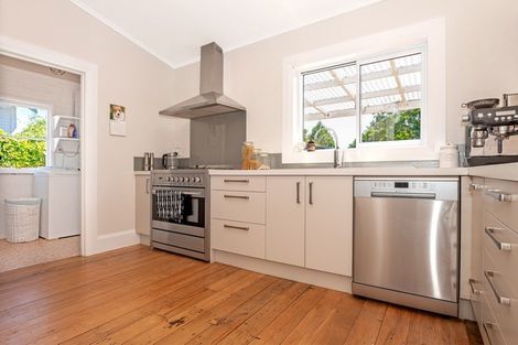 Photo of property in 19 Stanley Road, Te Hapara, Gisborne, 4010